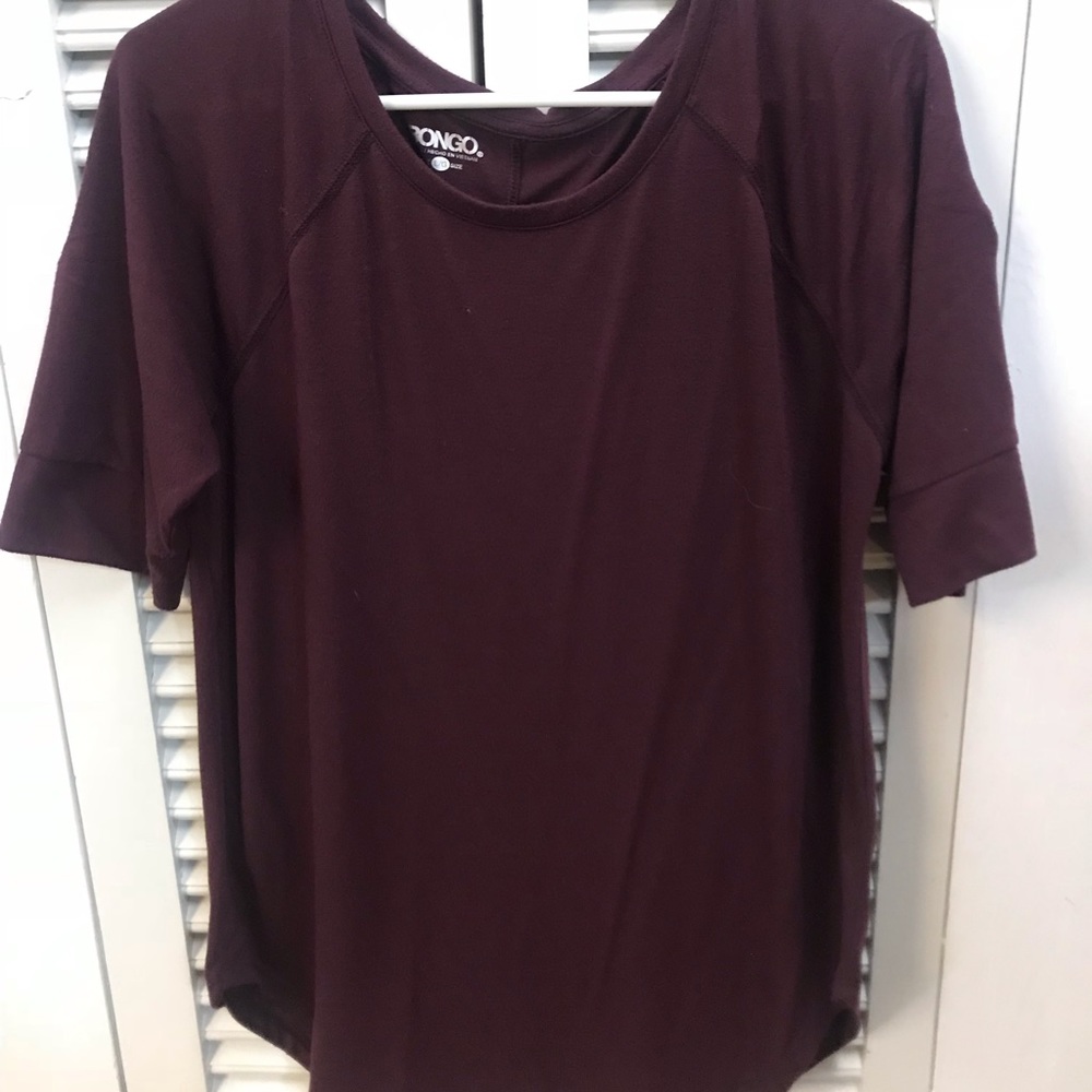 Short sleeve shirt